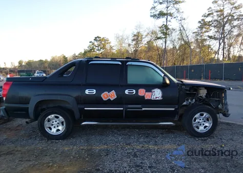 2005 Chevrolet Avalanche 1500 Z66 из США, поврежденный, VIN 3GNEC12Z95G241113